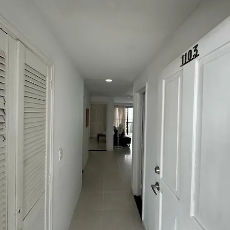 Apartamentos En Edificio Portofino Icdi Cartagena Room photo
